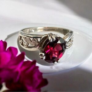 Natural Rhodolite Garnet Sterling Silver Ring (6.75)
